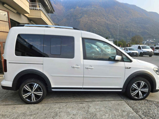 VW CADDY 4X4 2.0TDI 5 POSTI – AUTOVETTURA