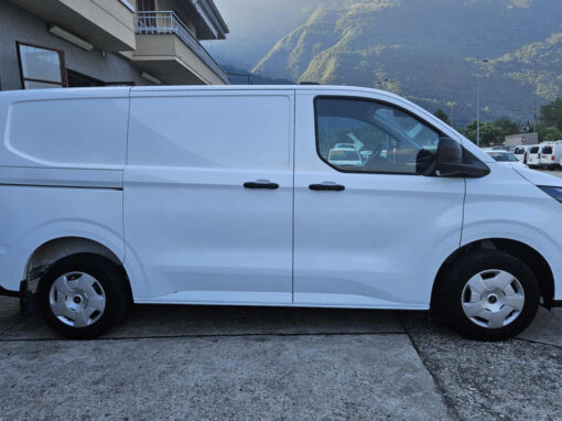 FORD CUSTOM 4X4 L1H1 2.0TD 3 POSTI – CAMBIO AUTOM. –  AUTOCARRO